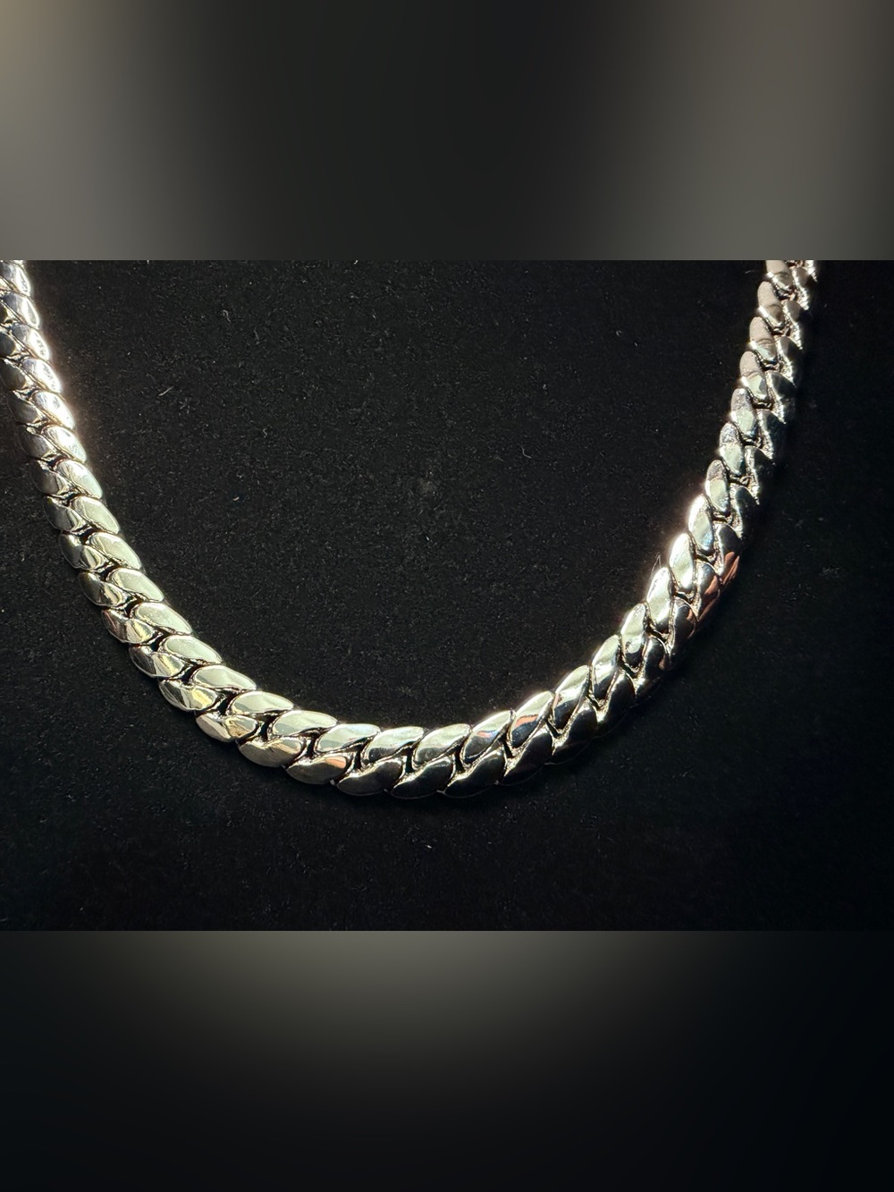 Miami Cuban 24in 7.8MM 14K Gold Filled necklace W/Box Lock. Brand New.